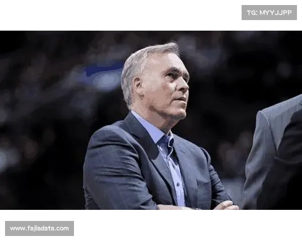 井上瑞树一致判定取胜阿莫林 对手面部受伤引发广泛关注