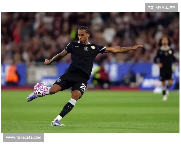 切尔西半场1-0维拉,佩德罗角球闪击打破僵局 切尔西半场1-0维拉,佩德罗角球闪击打破僵局